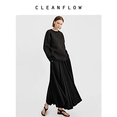 CLEANFLOW | 精纺空气层弹力棉圆领套头卫衣女2026秋季新款上衣